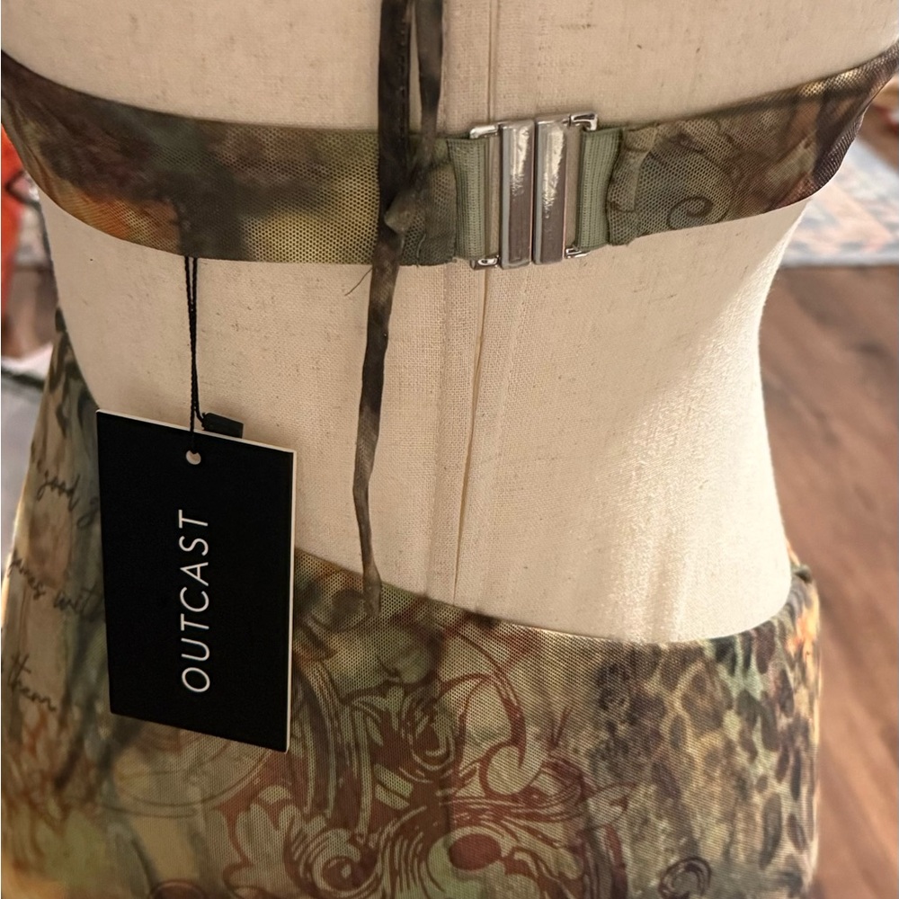 OUTCAST GEORGI MAXI DRESS FILAGREE SIZE SMALL NWT - Picture 6 of 10